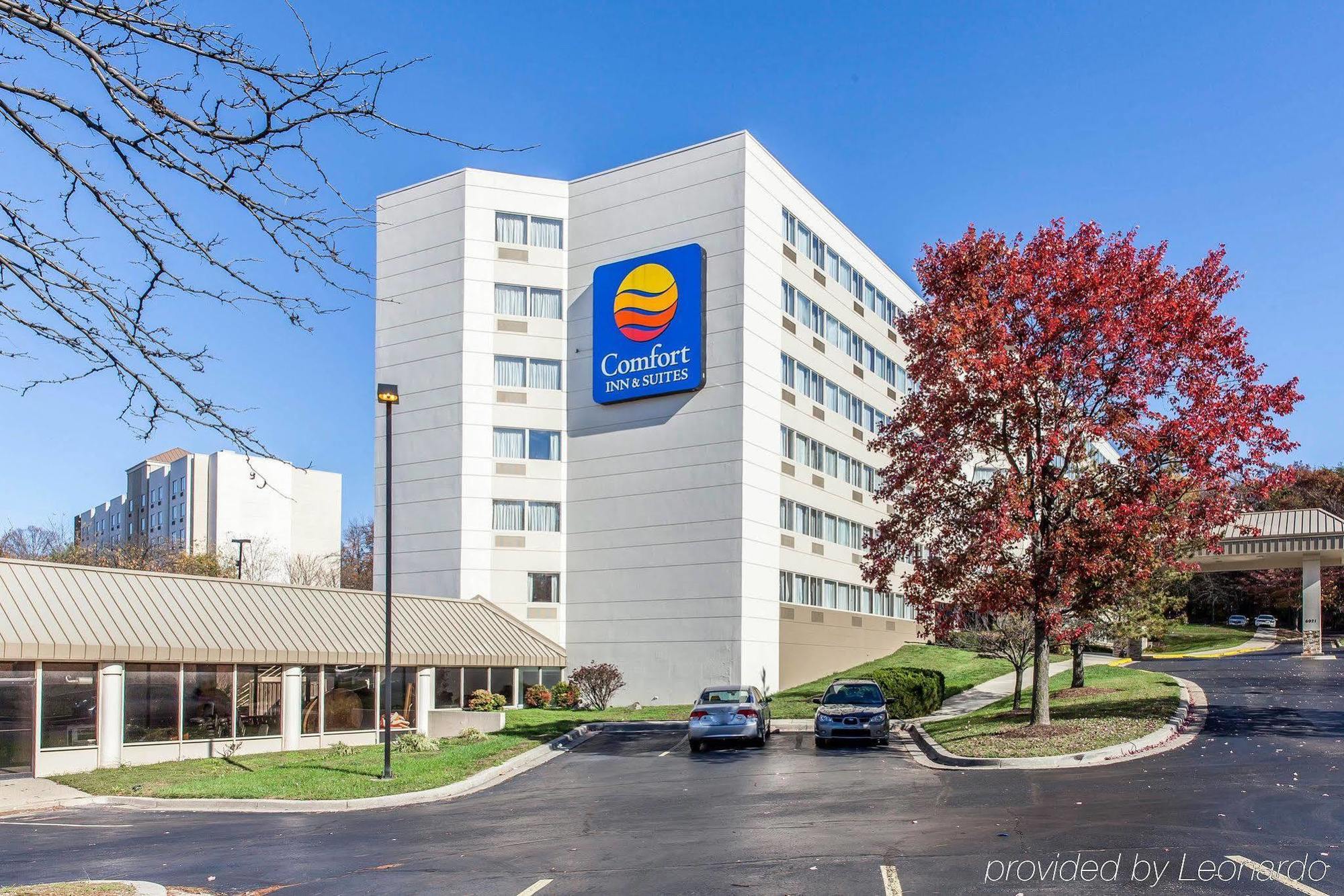 Clarion Hotel & Suites BWI Airport North Baltimore Exterior foto